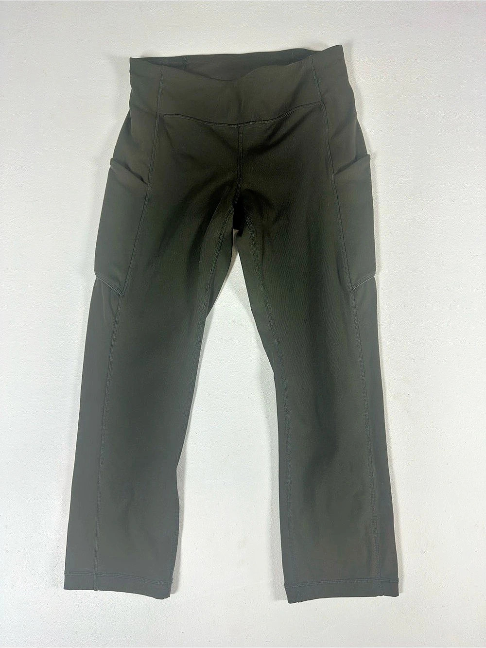 Activity-based: Lululemon running leggings, Workout tights with phone pocket, At